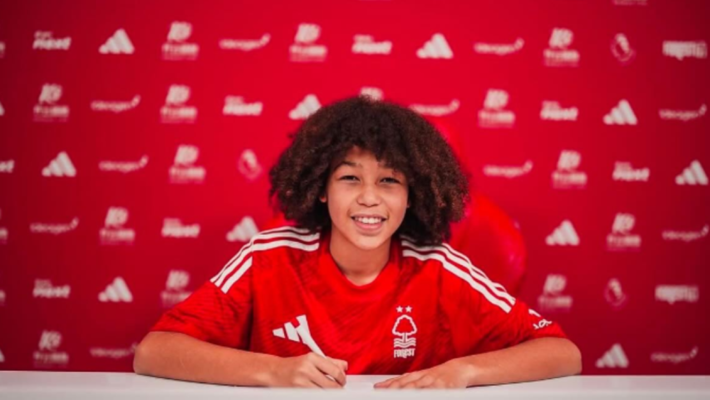 Ο γιος του Τζιμπρίλ Σισέ υπέγραψε σε ομάδα του... Μαρινάκη