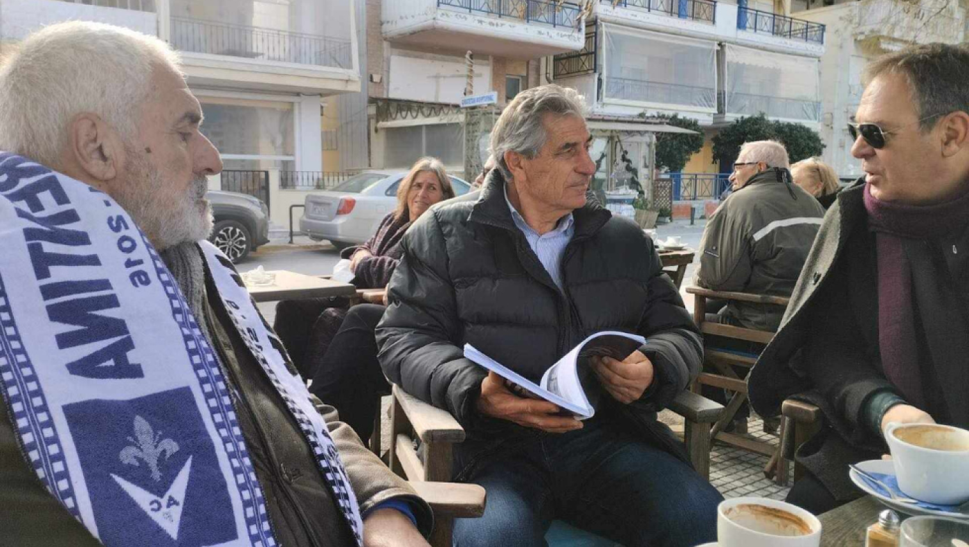 Γενέθλια με «ασπρόμαυρους» φίλους για τον Αχιλλέα Ασλανίδη-Το βιβλίο που ετοιμάζει