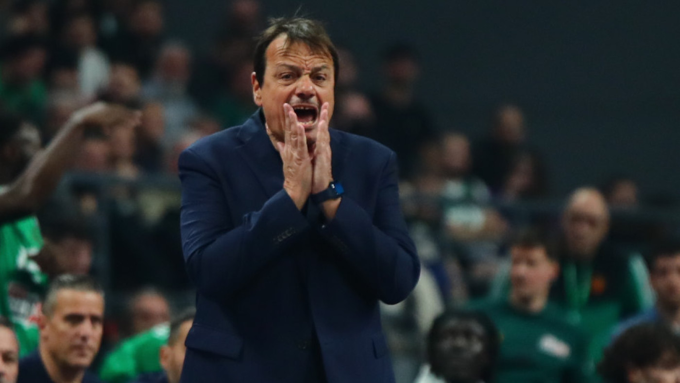 Αταμάν κατά FIBA: «Ασέβεια κατά της Τουρκίας, γελοίο να παίζουμε στις 12.00»