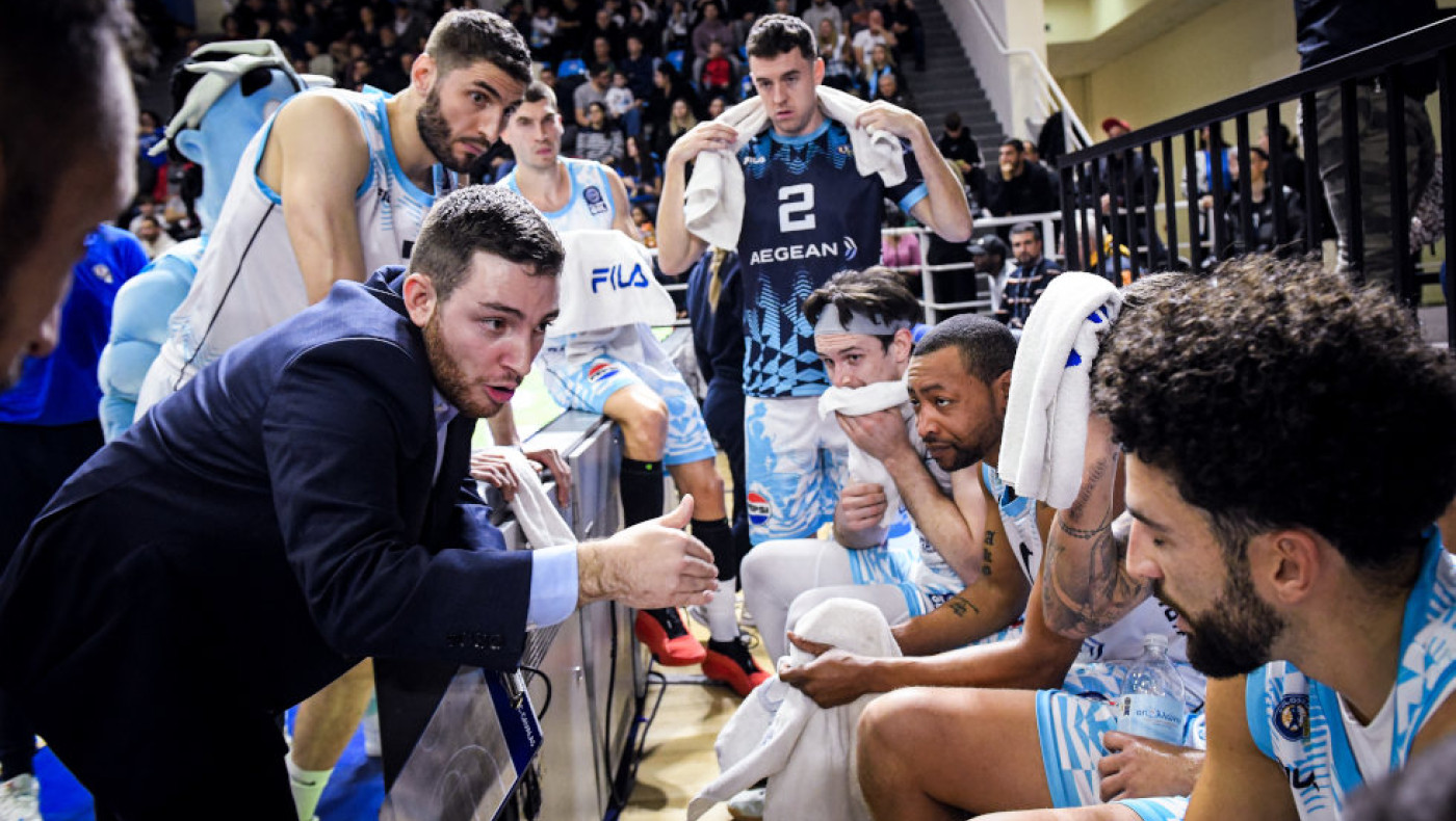 Ο Κολοσσός με 24χρονο προπονητή στη «μάχη επιβίωσης» με τον Άρη