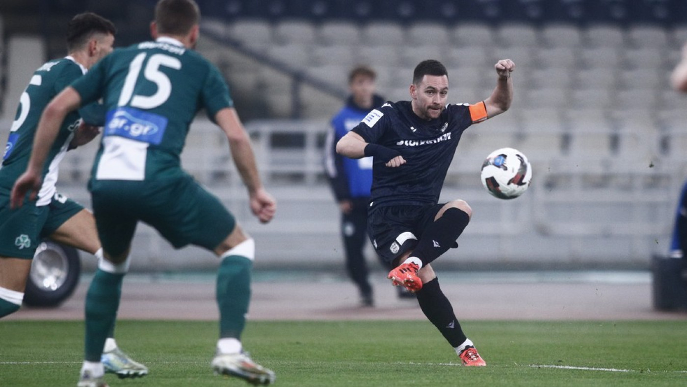 Αντρίγια Ζίβκοβιτς: Κεντρικό πρόσωπο στη Σερβία-Το γκολ και η χειραψία με τον Βιτόρια