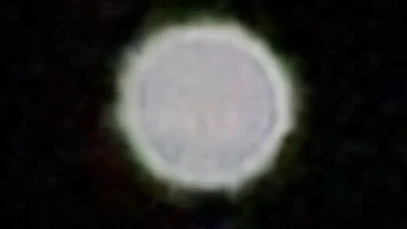 Φλόριντα: Ιπτάμενες σφαίρες «έσχισαν» τον ουρανό στις Μπαχάμες