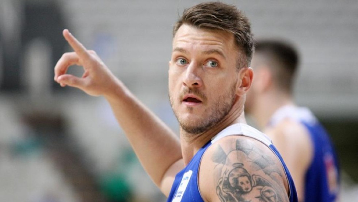 Παντρεύτηκε ο Νώντας Παπαντωνίου – Δείτε την εντυπωσιακή σύζυγό του, Αλεξία Μηλιώτη