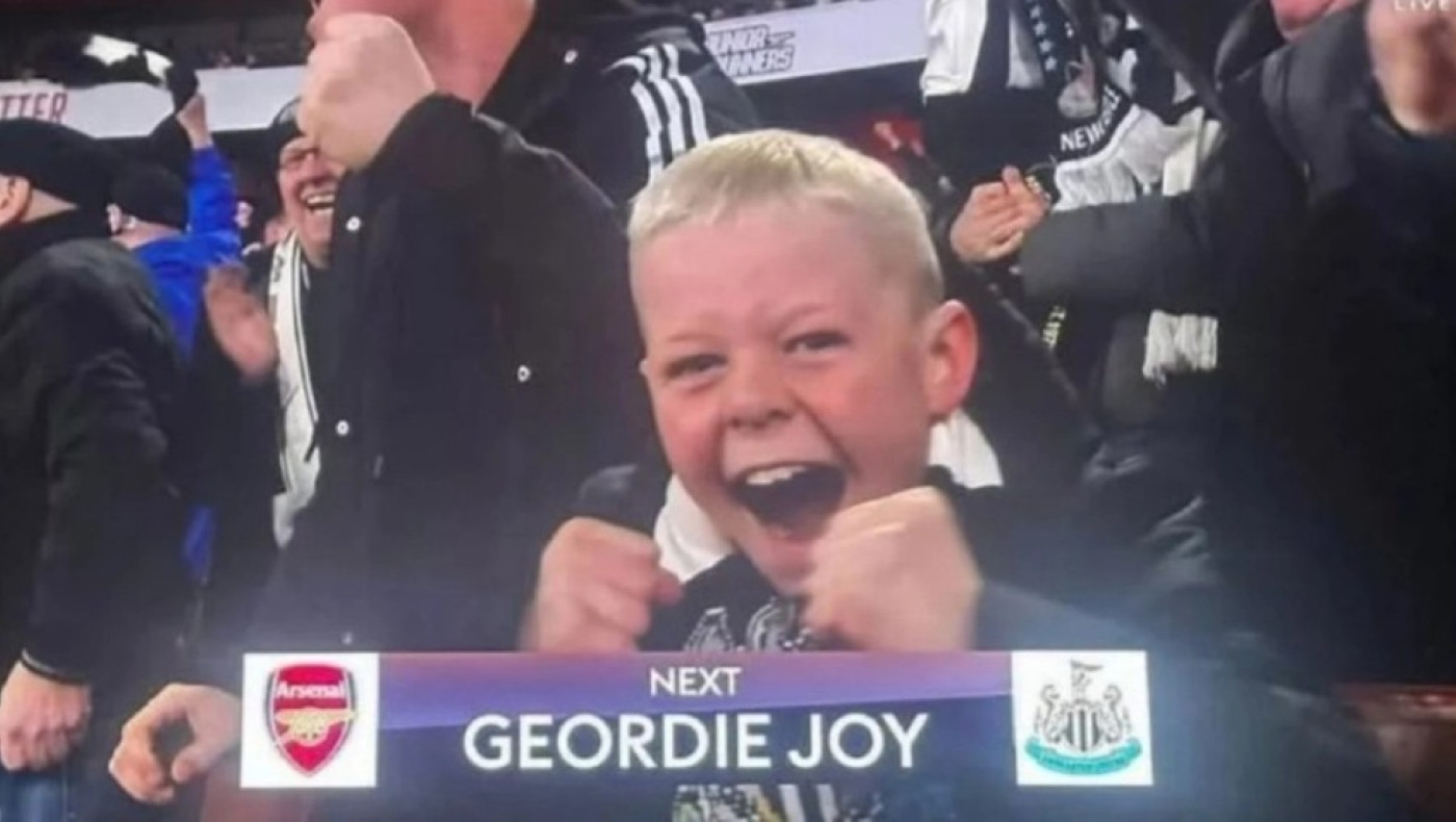 Αγγλία: Ο εννιάχρονος που τον «κάρφωσε» η τηλεόραση