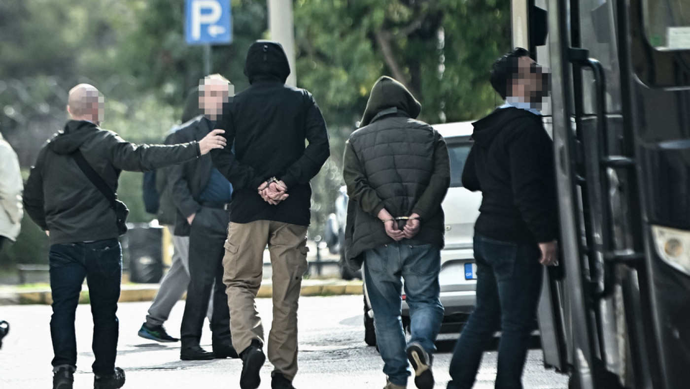 Κύκλωμα προστασίας οίκων ανοχής: Στον εισαγγελέα και οι 19 - Πώς δρούσε η σπείρα