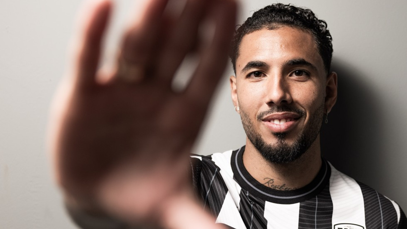 Μετά τον Πένια: Σκέψεις και έρευνα και για πιο αμυντικογενή μέσο