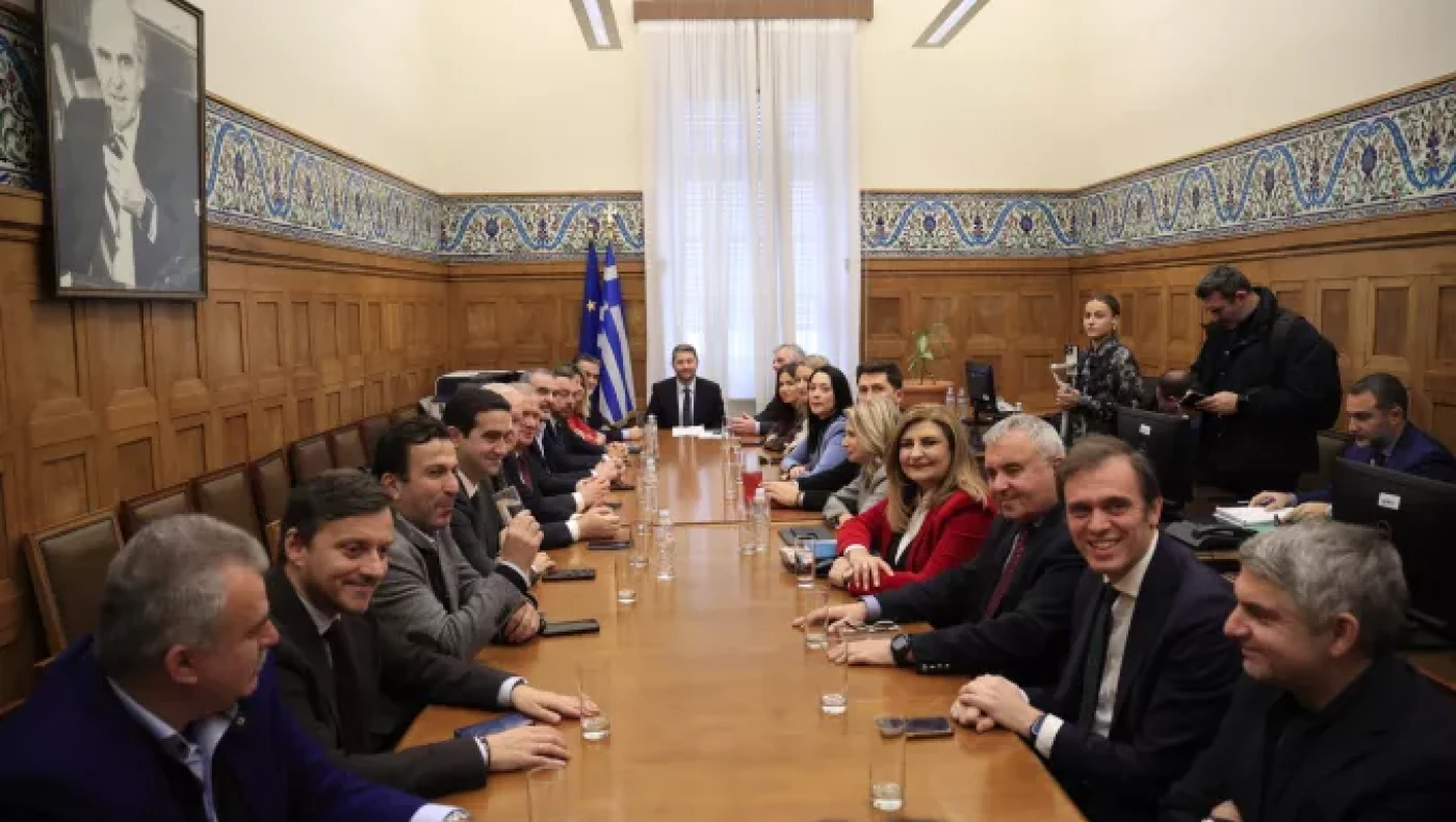 ΠΑΣΟΚ: Γιαννίτση προτείνει ο Ανδρουλάκης για Πρόεδρο της Δημοκρατίας