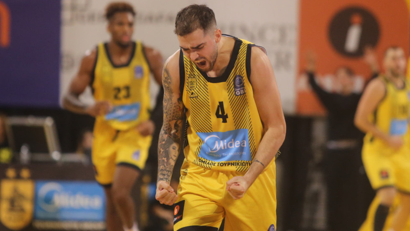 Ο Άρης με τον κόσμο στο πλευρό του έκανε το αυτονόητο κόντρα στον Κολοσσό