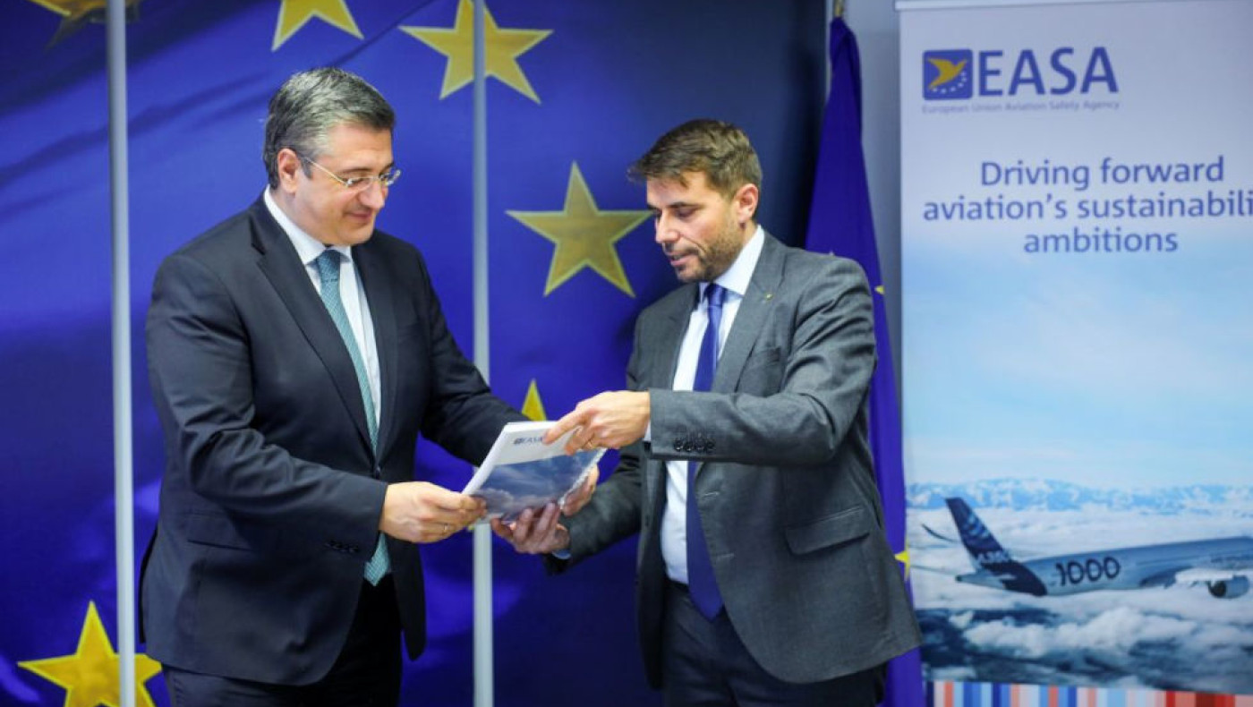 Απόστολος Τζιτζικώστας: Περιβαλλοντική έκθεση για τις ευρωπαϊκές μεταφορές-Η παράδοση... παραλαβή