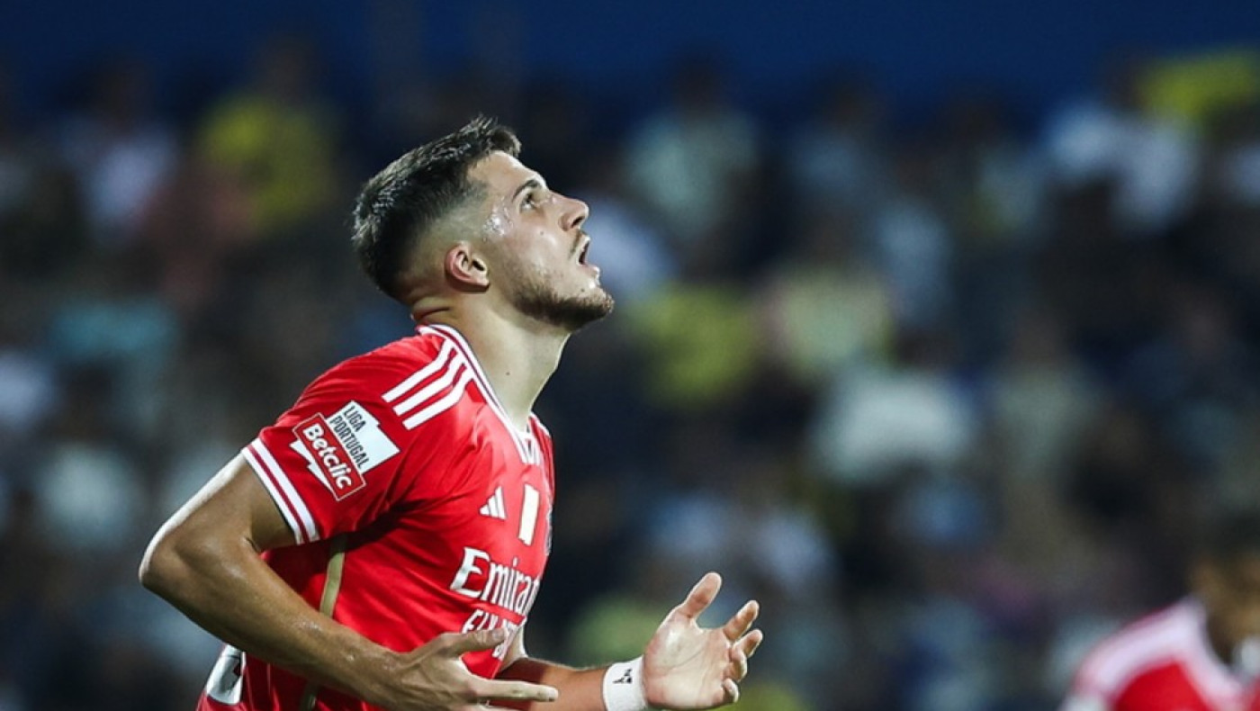 Record: «Αυτή είναι η πρόταση του ΠΑΟΚ για Γιούρασεκ - Προχωρημένες επαφές με την Μπενφίκα»