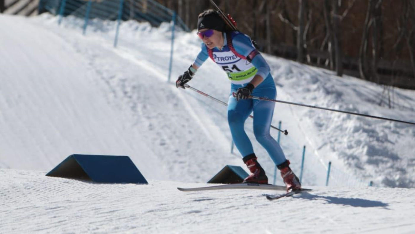 Χειμερινό δίαθλο-Κωνσταντίνα Χαραλαμπίδου: Πρωταθλητισμός και αμέτρητα χιλιόμετρα στους -14!