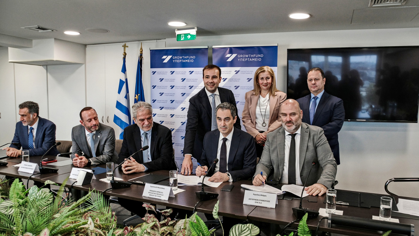 Καβάλα: Έπεσαν οι υπογραφές για την παραχώρηση του εμπορικού λιμένα «Φίλιππος Β»