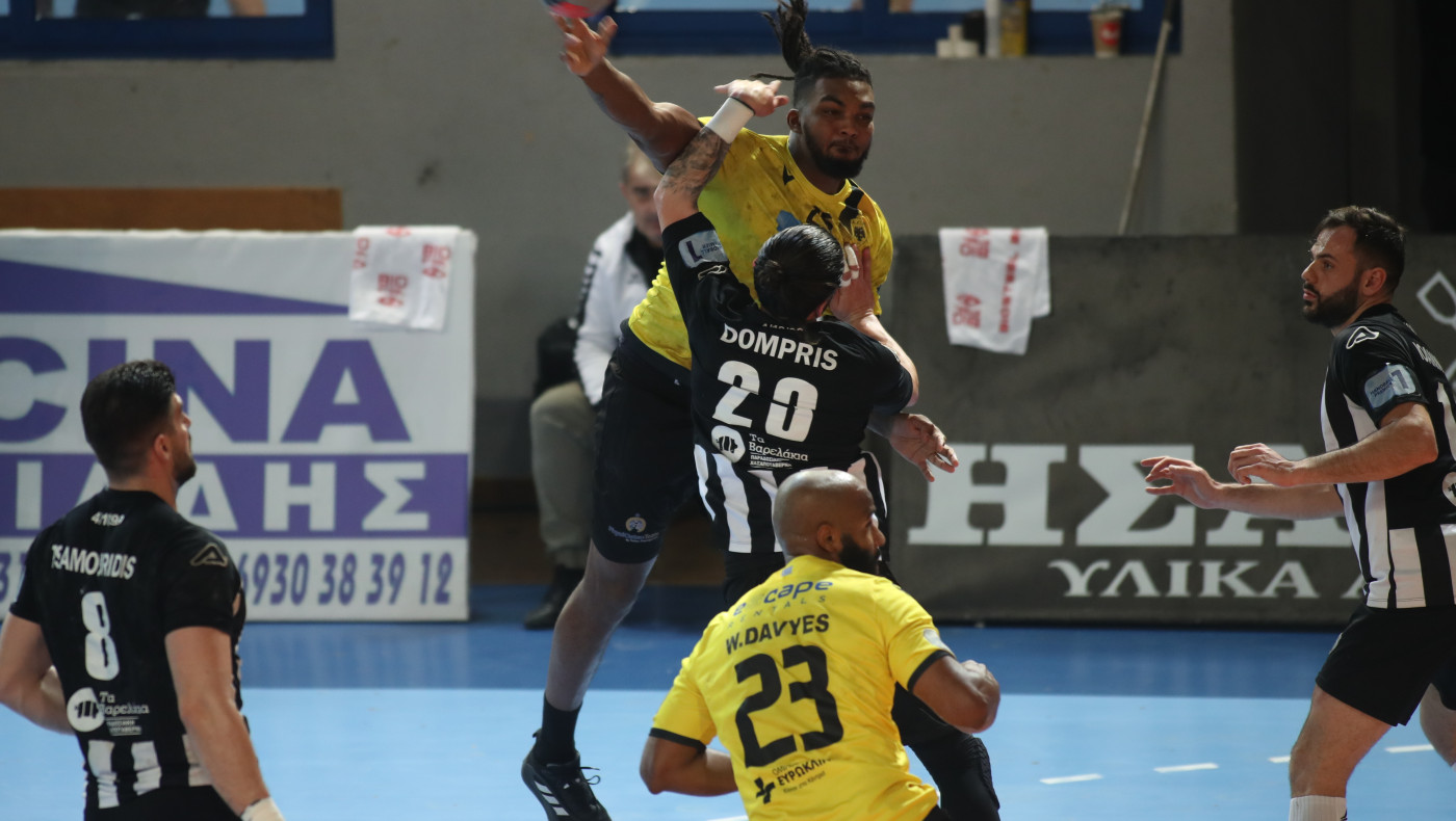 ΠΑΟΚ: Λύγισε στο δεύτερο ημίχρονο από την ΑΕΚ