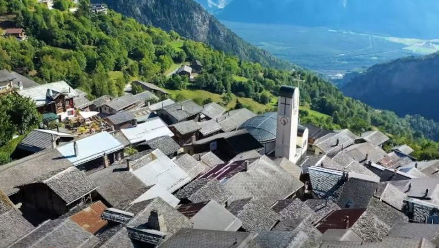 Χωριό στην Ελβετία δίνει 21.000 ευρώ σε όποιον επιλέξει να ζήσει εκεί!