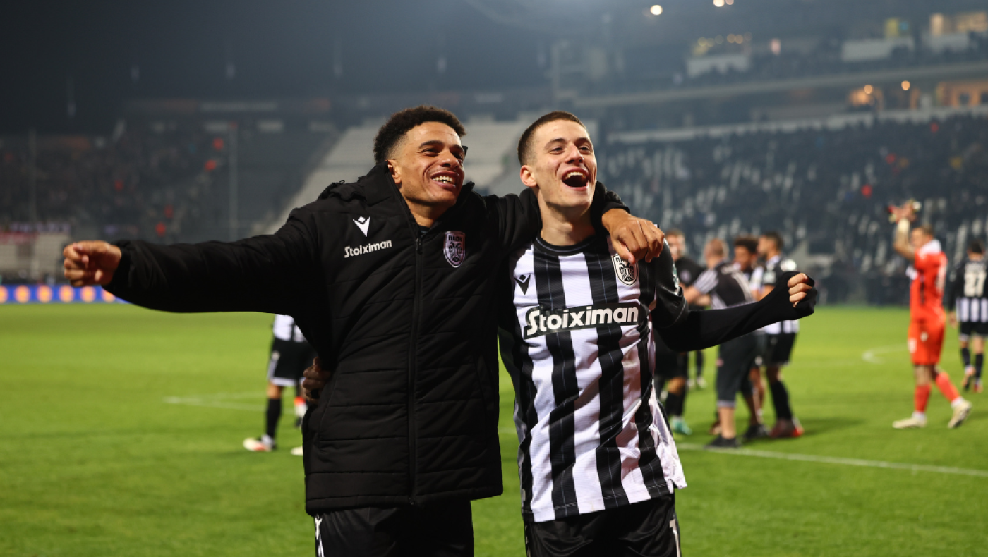 Παίκτες και κόσμος «ένα» με μπροστάρη τον Κωνσταντέλια - Δείτε το βίντεο