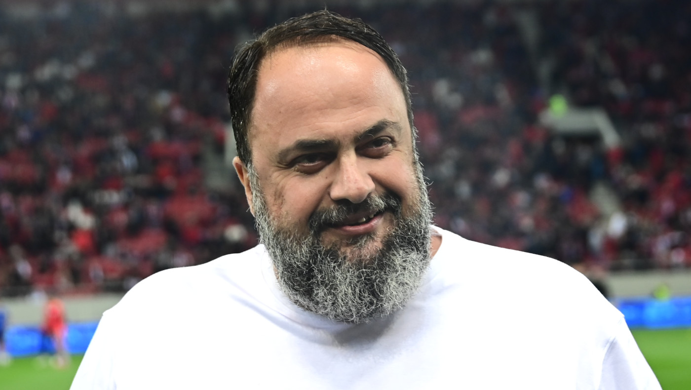 Πριμ νίκης από Μαρινάκη στους παίκτες: «Το παιχνίδι κρίθηκε από διαιτητικές αποφάσεις-Έτρεμαν ως το τέλος»