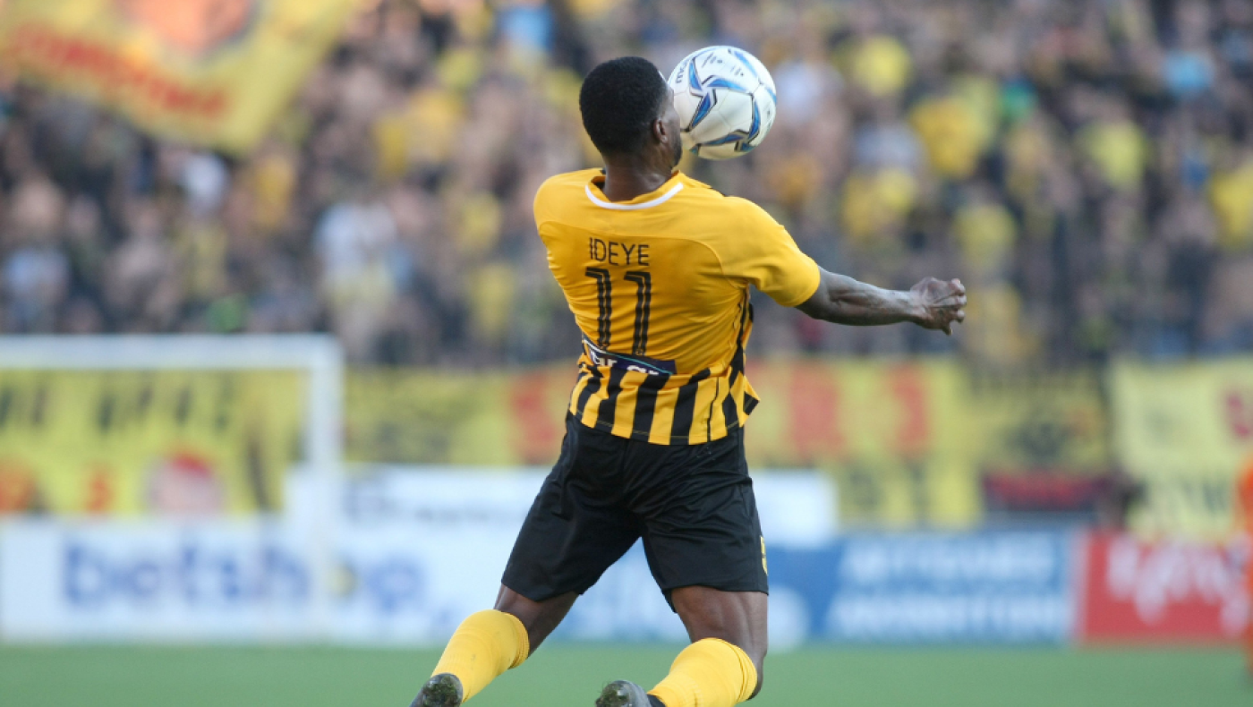 Μπράουν Ιντέγε: Τι καταγγέλλει ο πρώην στράικερ των Ολυμπιακού και Άρη