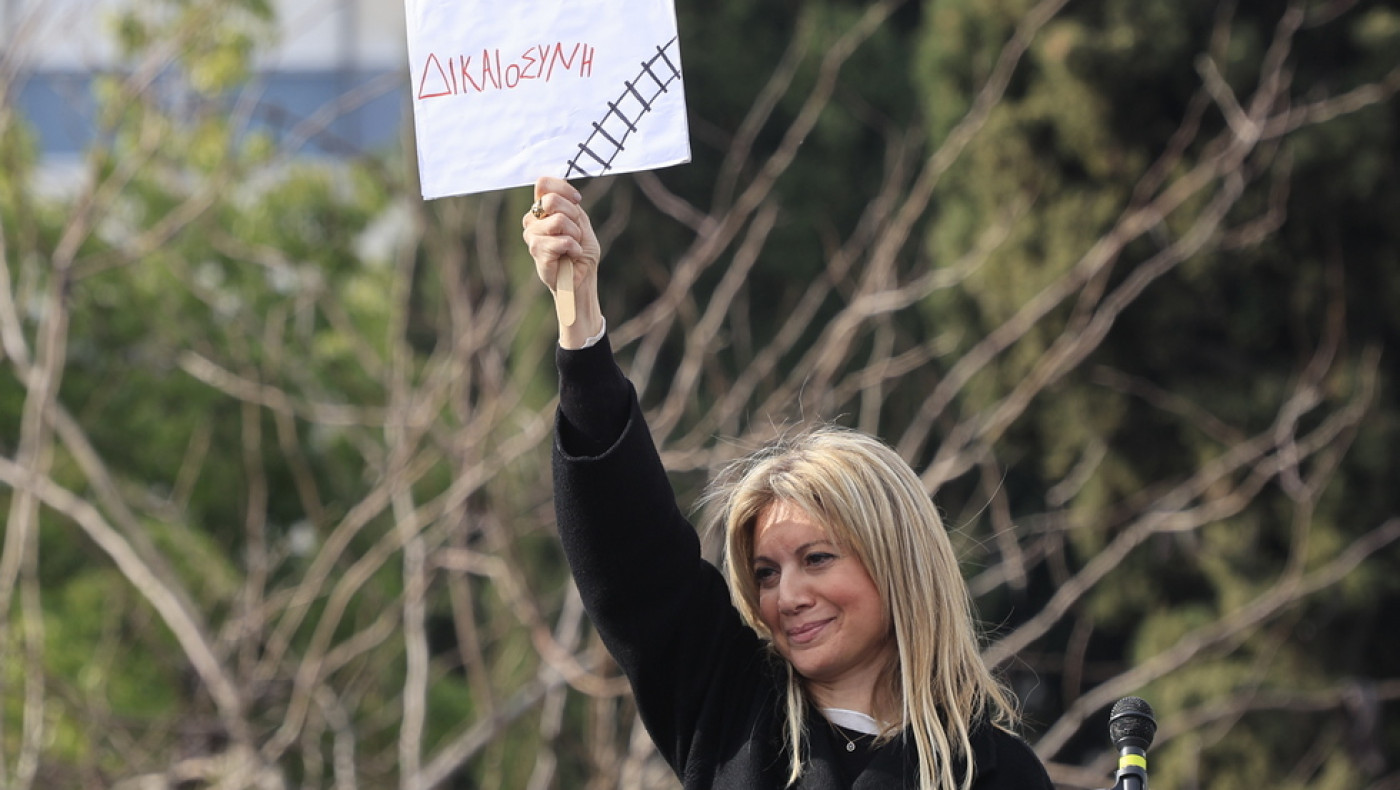 Καρυστιανού: «Πόση αλαζονεία έχετε για να μας θεωρείτε τόσο χαζούς;»