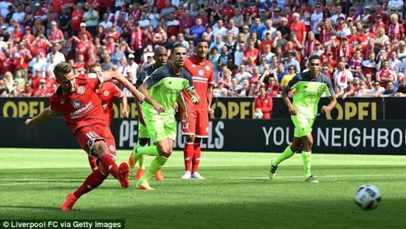 Πλήγωσε η πρώην τον                   Κλοπ! (video)