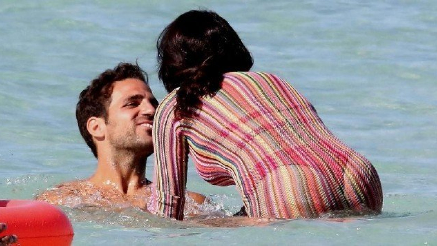 Η Ντανιέλα    «ζάλισε»    και τον Φάμπρεγκας (pics)