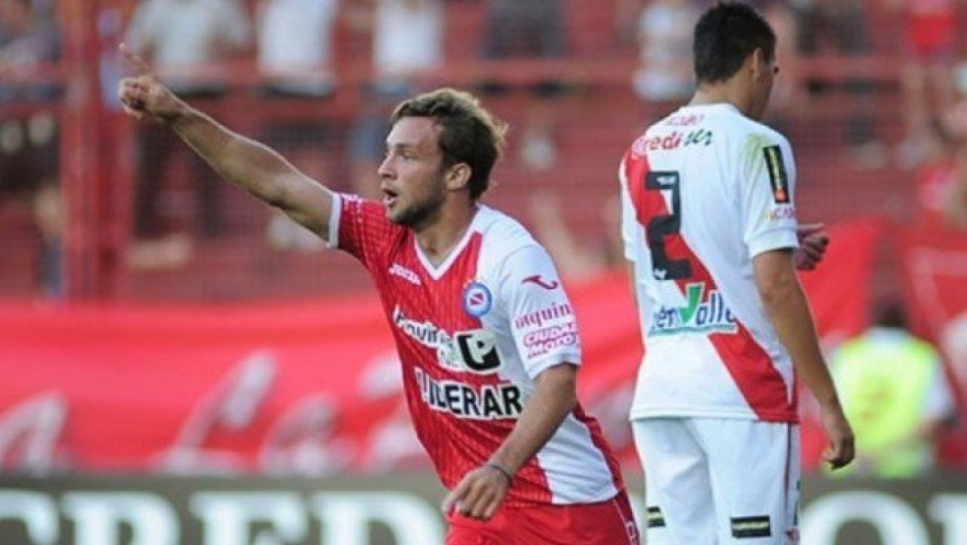 Στην Αθήνα για τον Παναθηναϊκό ο Λαουτάρο Ρινάλντι