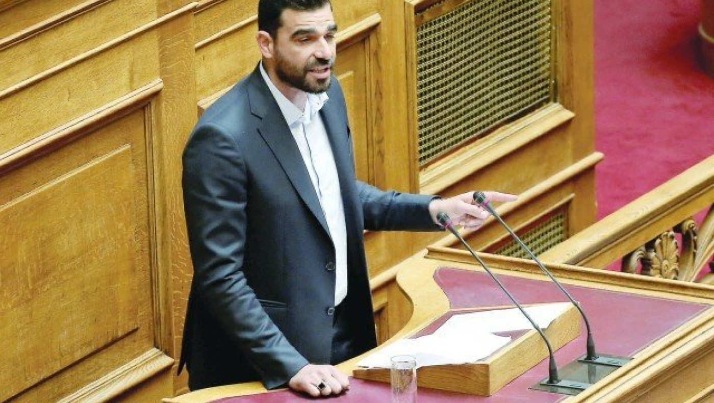 «Η επανάσταση…  του            Πέτρου Κωνσταντινέα»