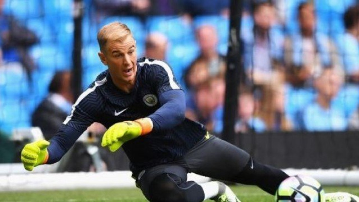 Μνηστήρες  από  Αγγλία  και Ισπανία   για   τον   Χαρτ