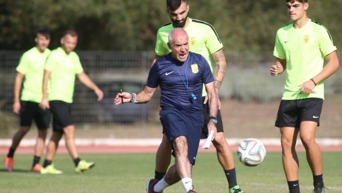 Το       πλάνο     του…    επιθετικού      «Αναστό»