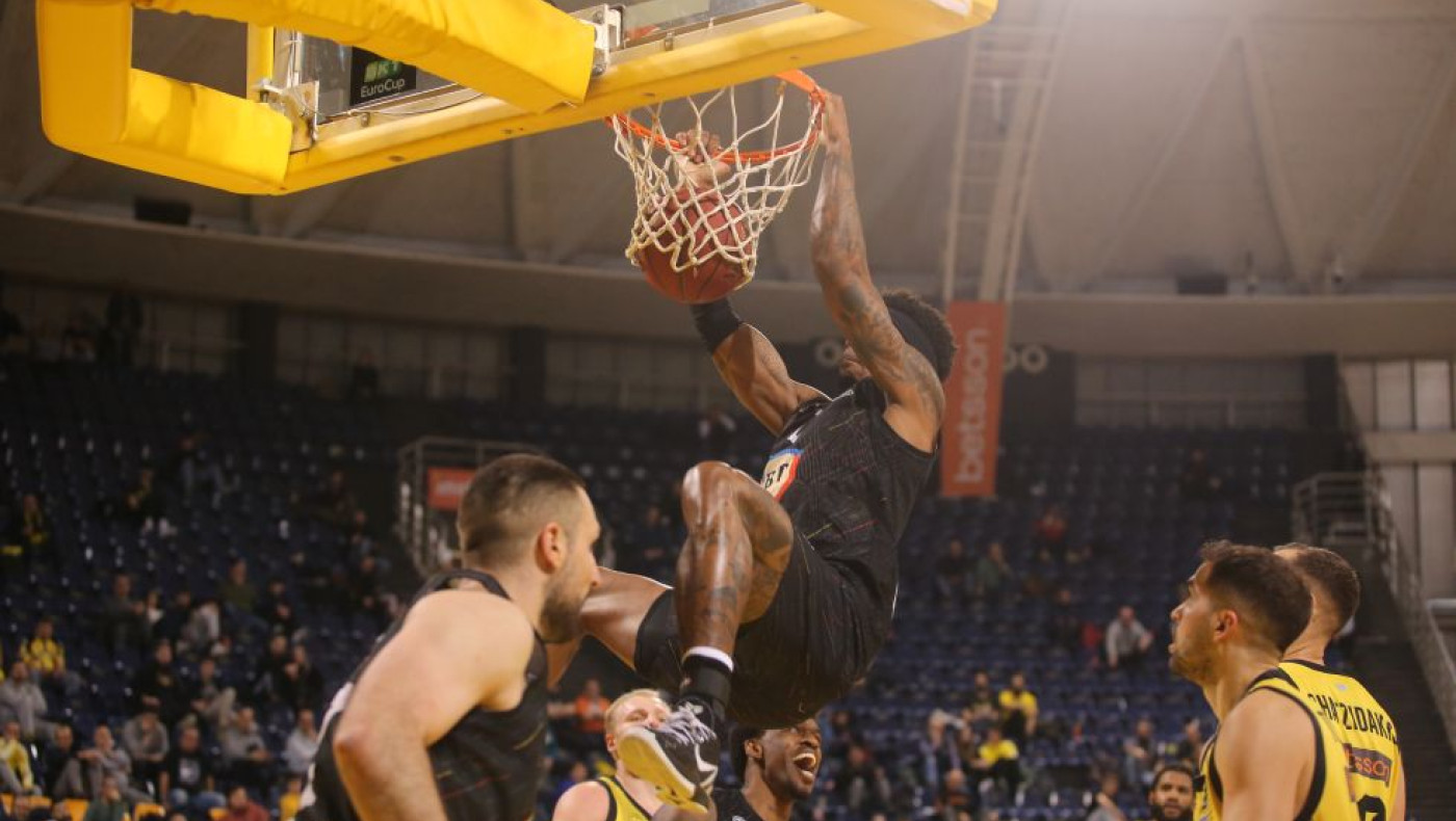 Επιτέλους… τέλος το μαρτύριο για τον Άρη με ήττα από την Κλουζ