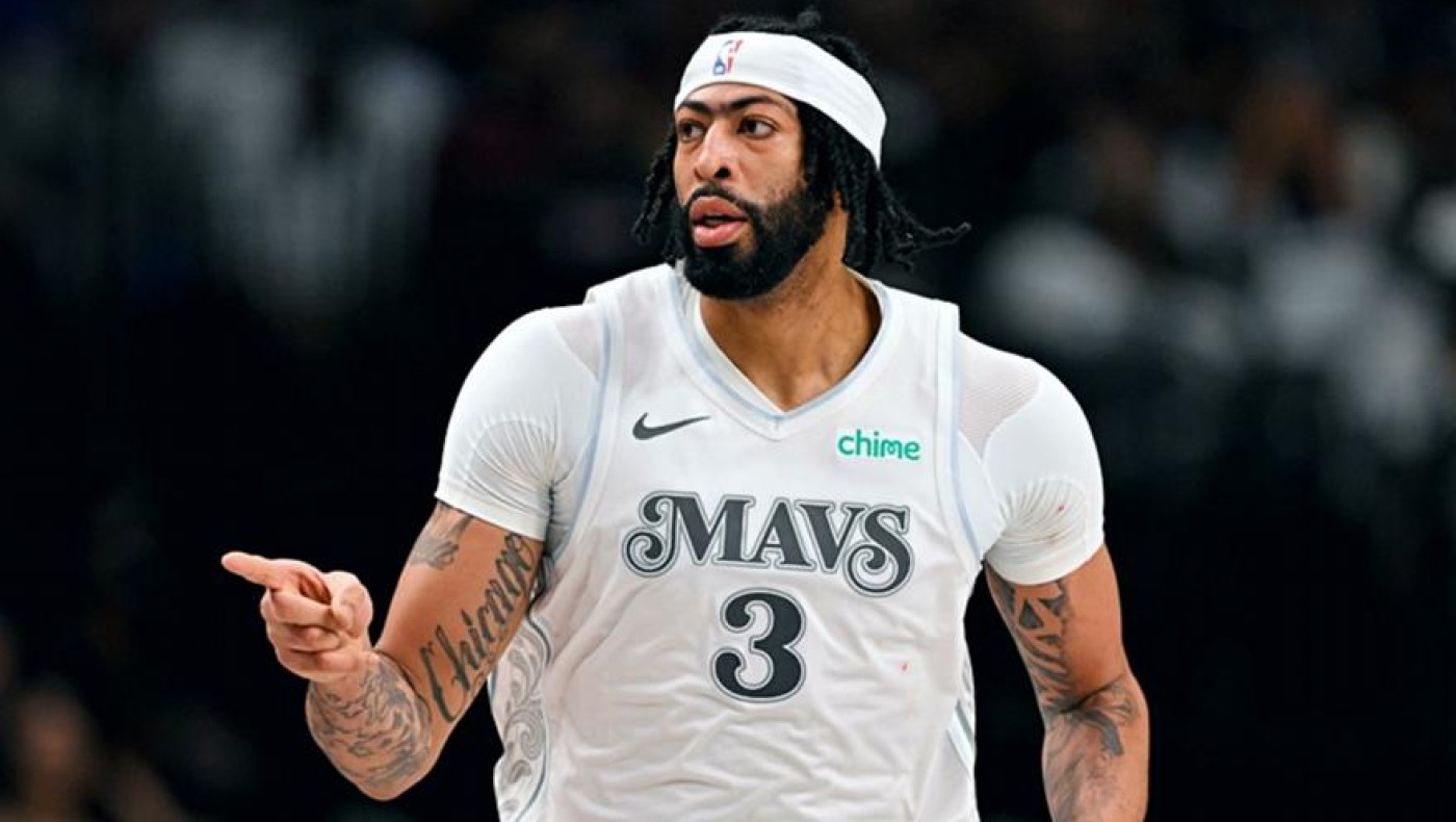 NBA: «Μαύρο» ντεμπούτο για Ντέιβις-Μένει εκτός δράσης για εβδομάδες