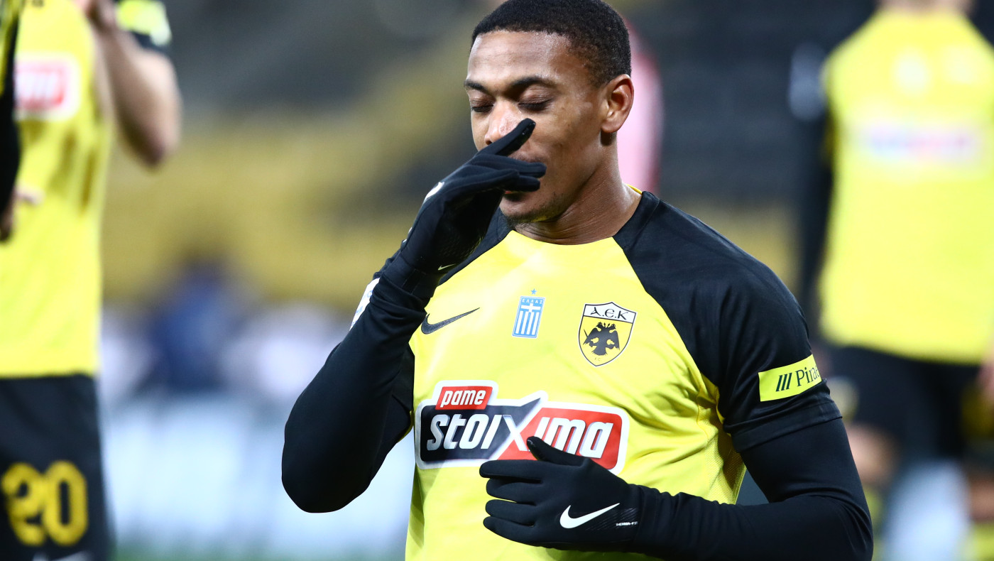 Το 5-0 με Μαρσιάλ και Λιούμπισιτς η ΑΕΚ στο παιχνίδι με τον Πανσερραϊκό