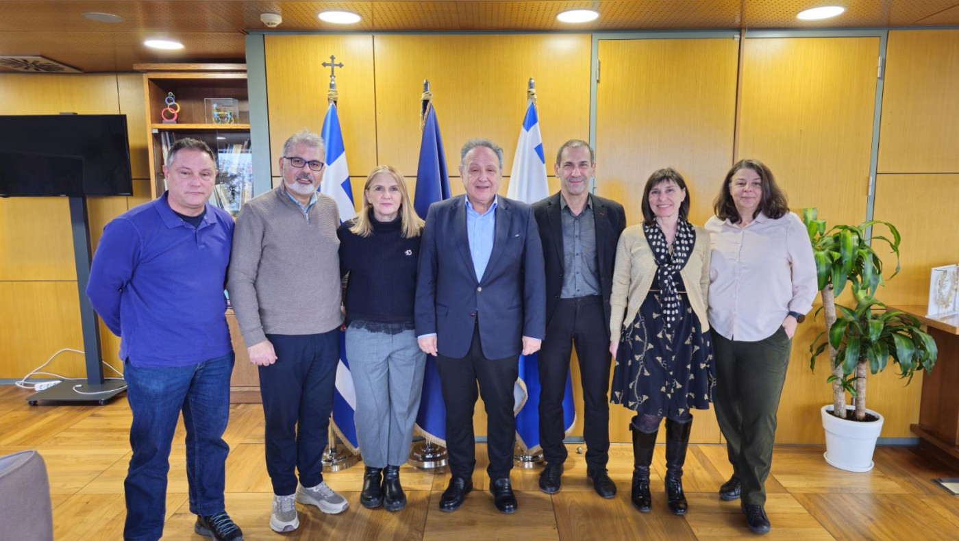 Συνάντηση ΕΣΗΕΜ-Θ με τον Δήμαρχο Θεσσαλονίκης για την Ενίσχυση των Δημοτικών Μέσων Ενημέρωσης