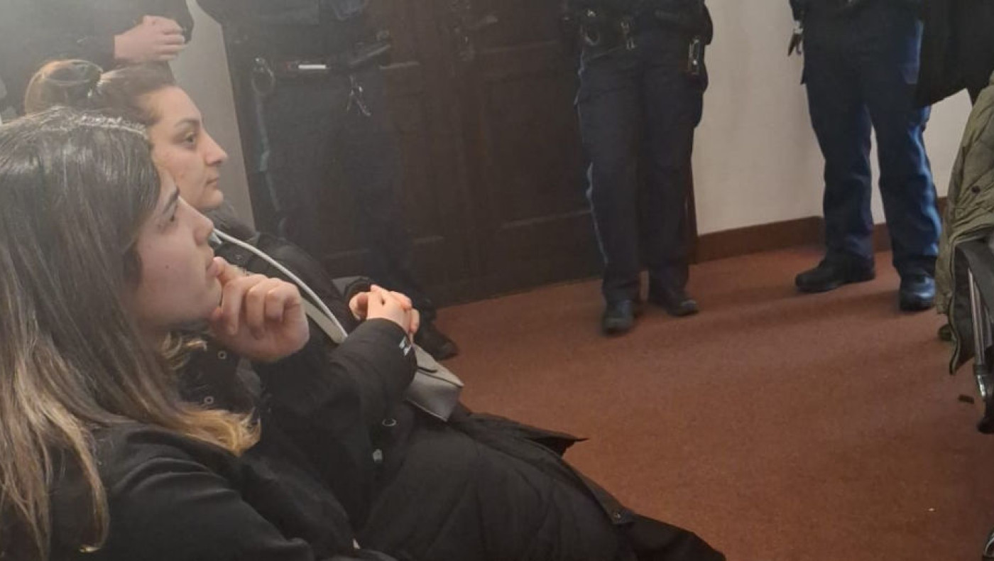 Ελληνική Κοινότητα Μονάχου: Μέλη της εκδιώχθηκαν βίαια από το ελληνικό προξενείο