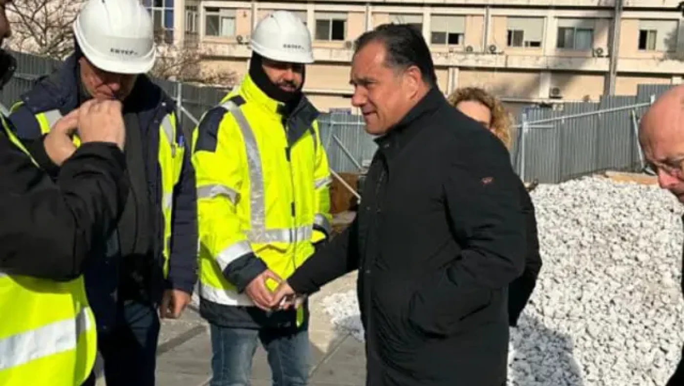 Γεωργιάδης: Υπόσχεση για το Κέντρο Ανοσοθεραπείας του «Παπανικολάου»