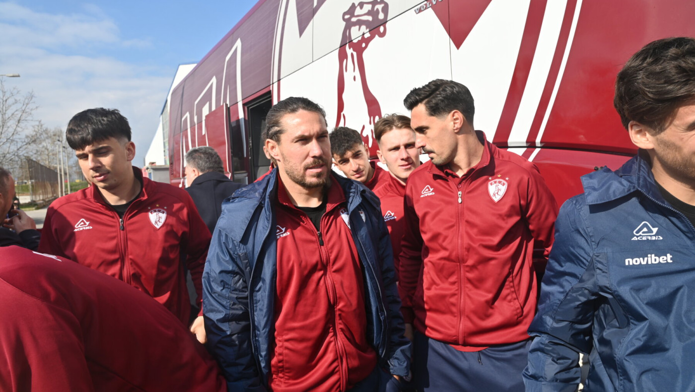 ΑΕΛ: Αναχώρηση με «ντόπες» από τον κόσμο για το ντέρμπι με τον Ηρακλή