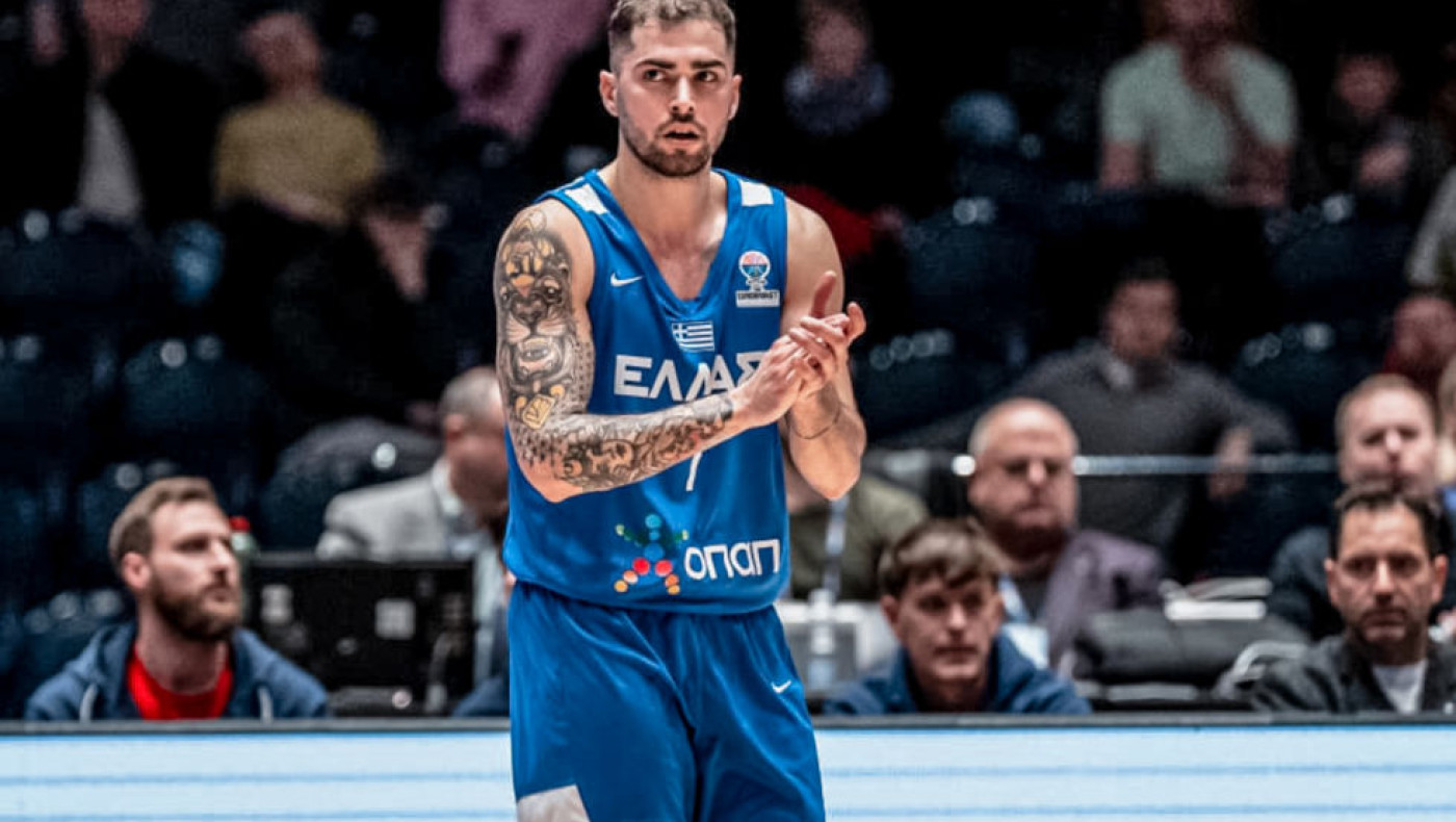 Τολιόπουλος σε κέφια: «Kill Bill; Όχι... Πιστολιόπουλος; Μου αρέσει»