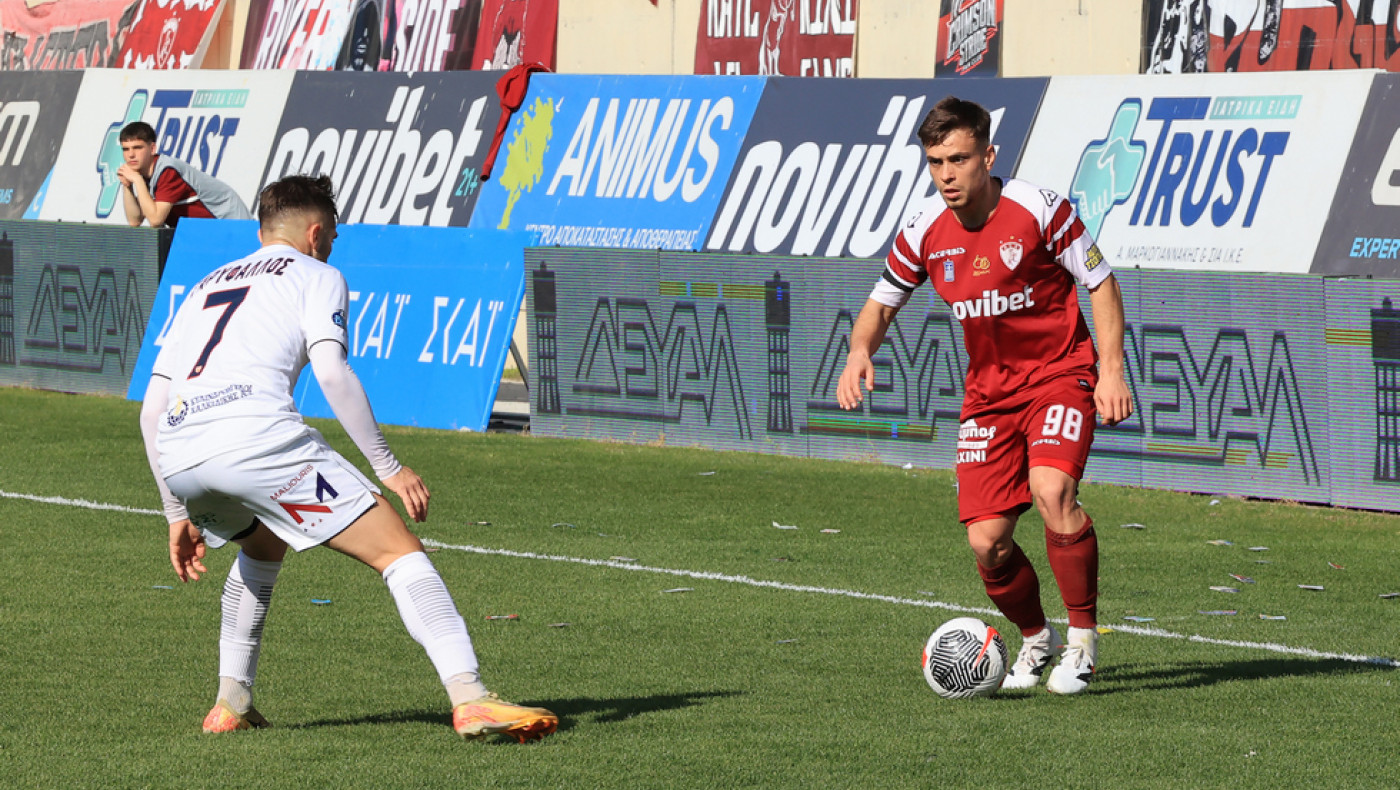 ΑΕΛ-Καμπανιακός: Διπλό «χτύπημα» του Στίνα και 3-0 οι «βυσσινί»