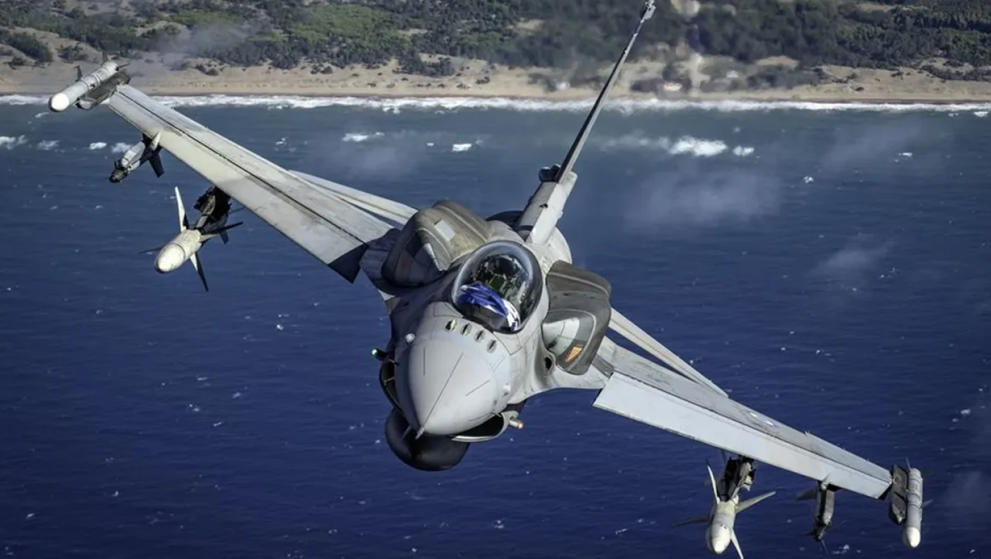 Όλο και πιο εξοικειωμένοι οι Έλληνες πιλότοι με το «αόρατο» F-35