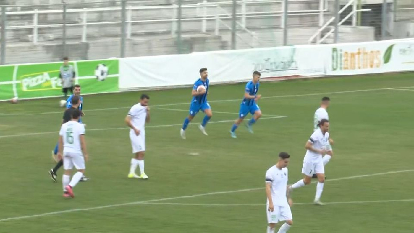 Μείωσε σε 2-1 από την άσπρη βούλα ο ΠΑΣ Γιάννινα