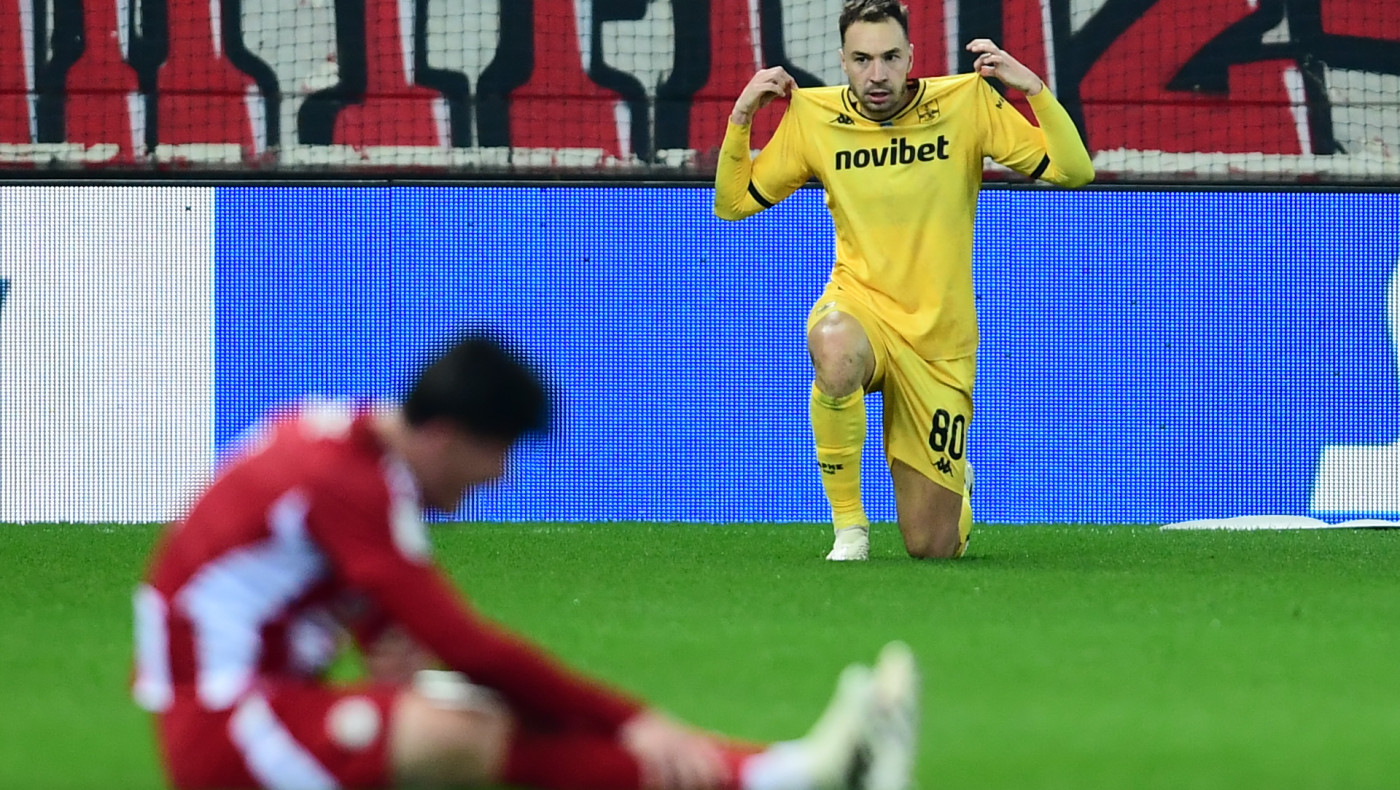 Άρης: Ο Μορόν «πετάει φωτιές», αλλά είναι… μόνος του