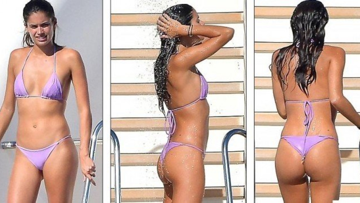 Μας «έβγαλε» τα μάτια με το μαγιό της η Σάρα Σαμπάιο (pics)