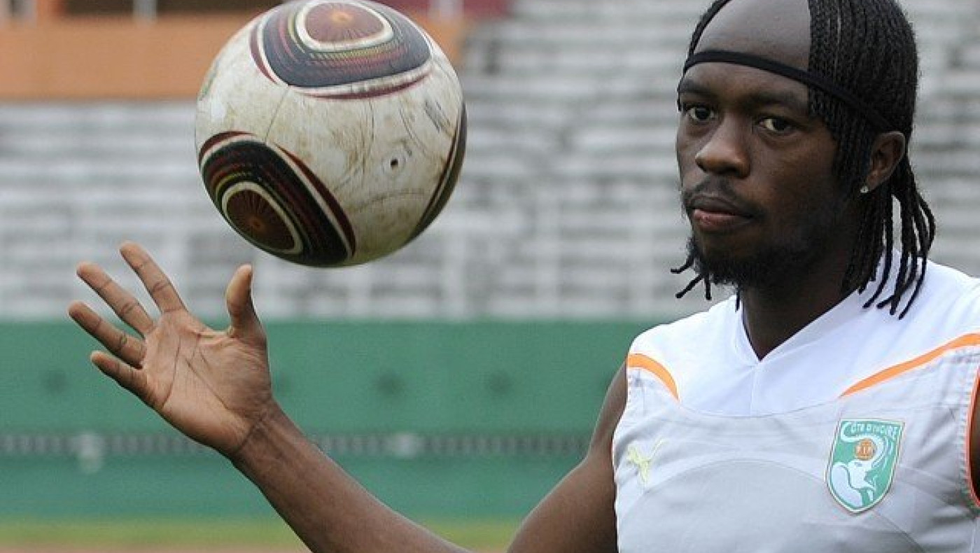 Πάτησε αντίπαλο ποδοσφαιριστή ο Ζερβίνιο!   (video)