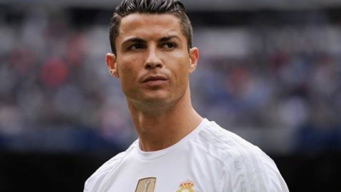 Ποδοσφαιριστής της χρονιάς ο               Ρονάλντο!