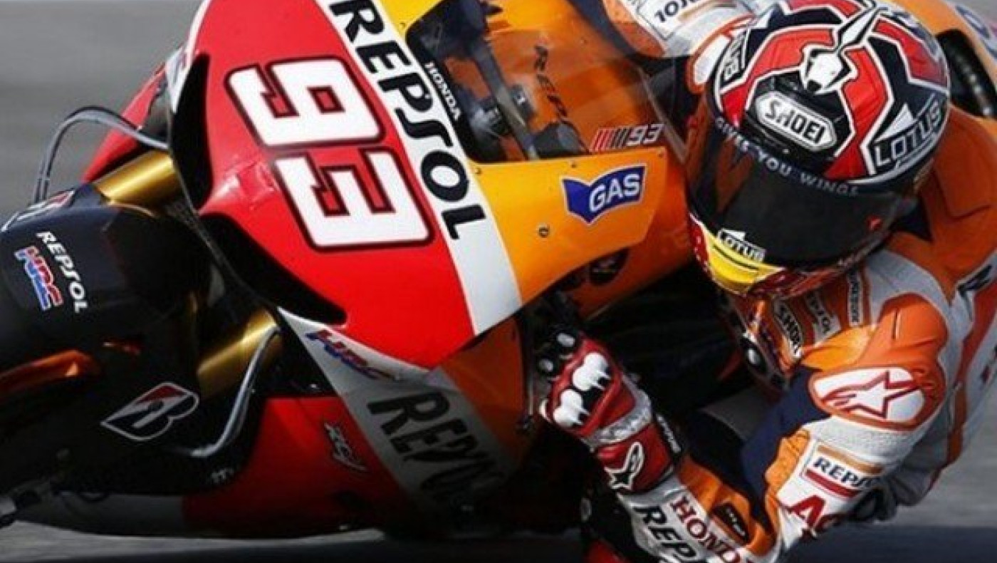 MotoGP: Πτώση        για        Μάρκεθ   στο Σίλβερστοουν