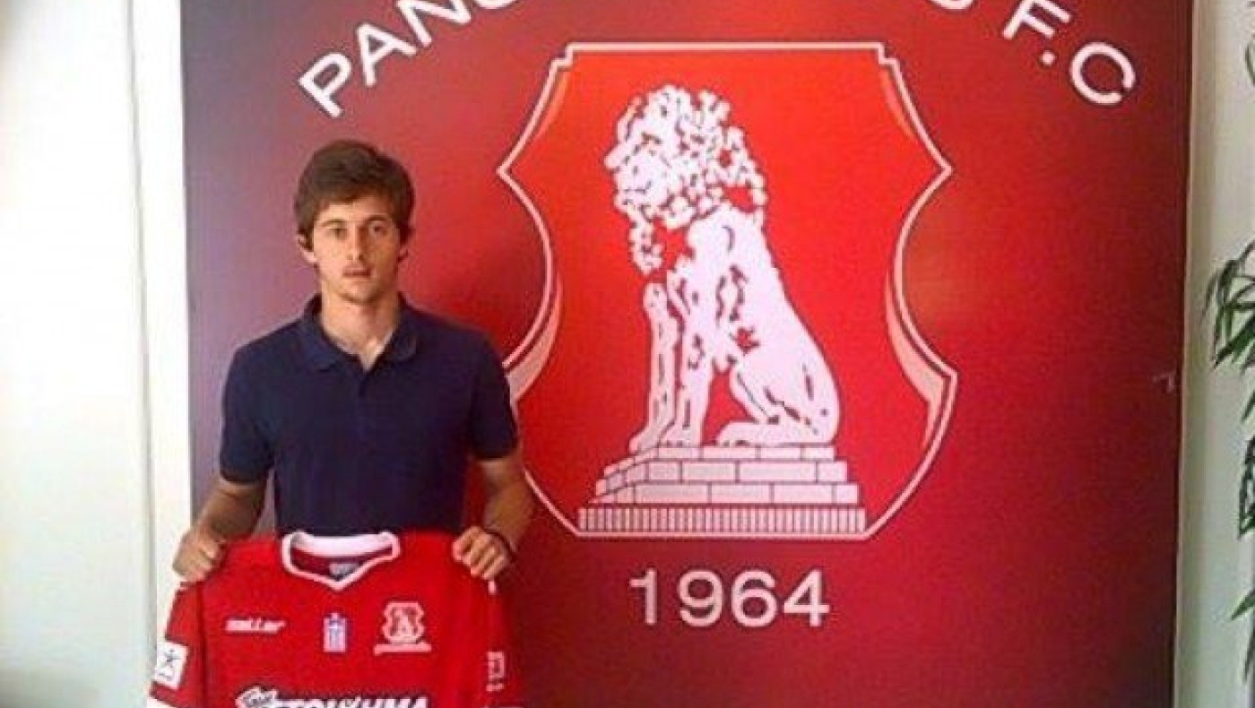 Υπέγραψαν   χθες   Κανούλας,   Τάντιτς στον Πανσερραϊκό