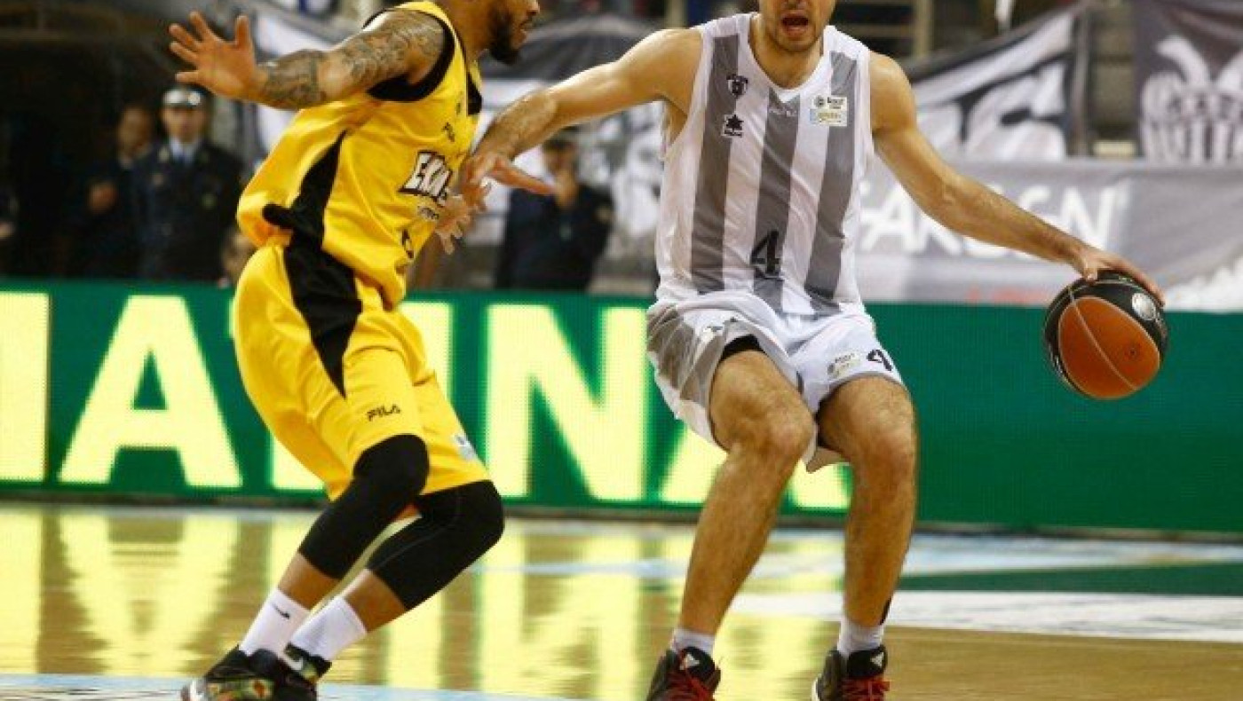 Eπαιξε και έχασε ο                            Τέπιτς