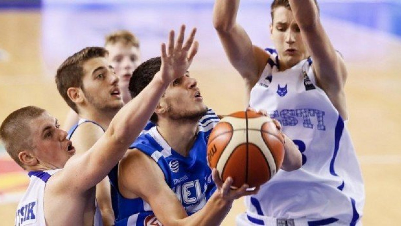 Υποβιβάστηκε η                       Εθνική Παίδων