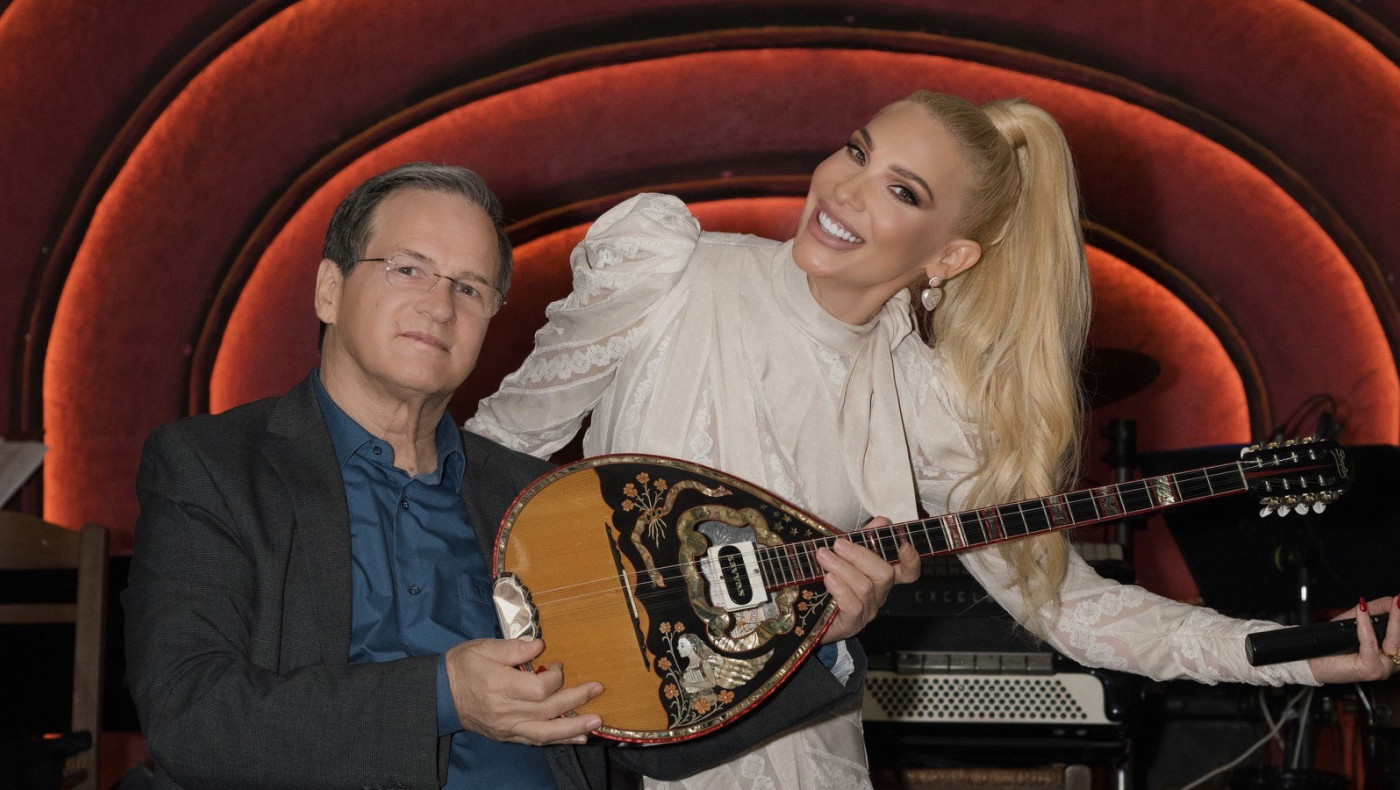 Νέο τραγούδι για την Αγγελική Δάρρα με την υπογραφή του Χρήστου Νικολόπουλου