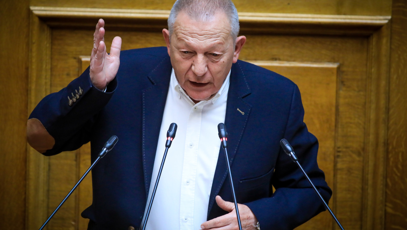 Παφίλης: «Μεταφέρατε αμερικανικά καύσιμα για drones που πάνε Ουκρανία;»