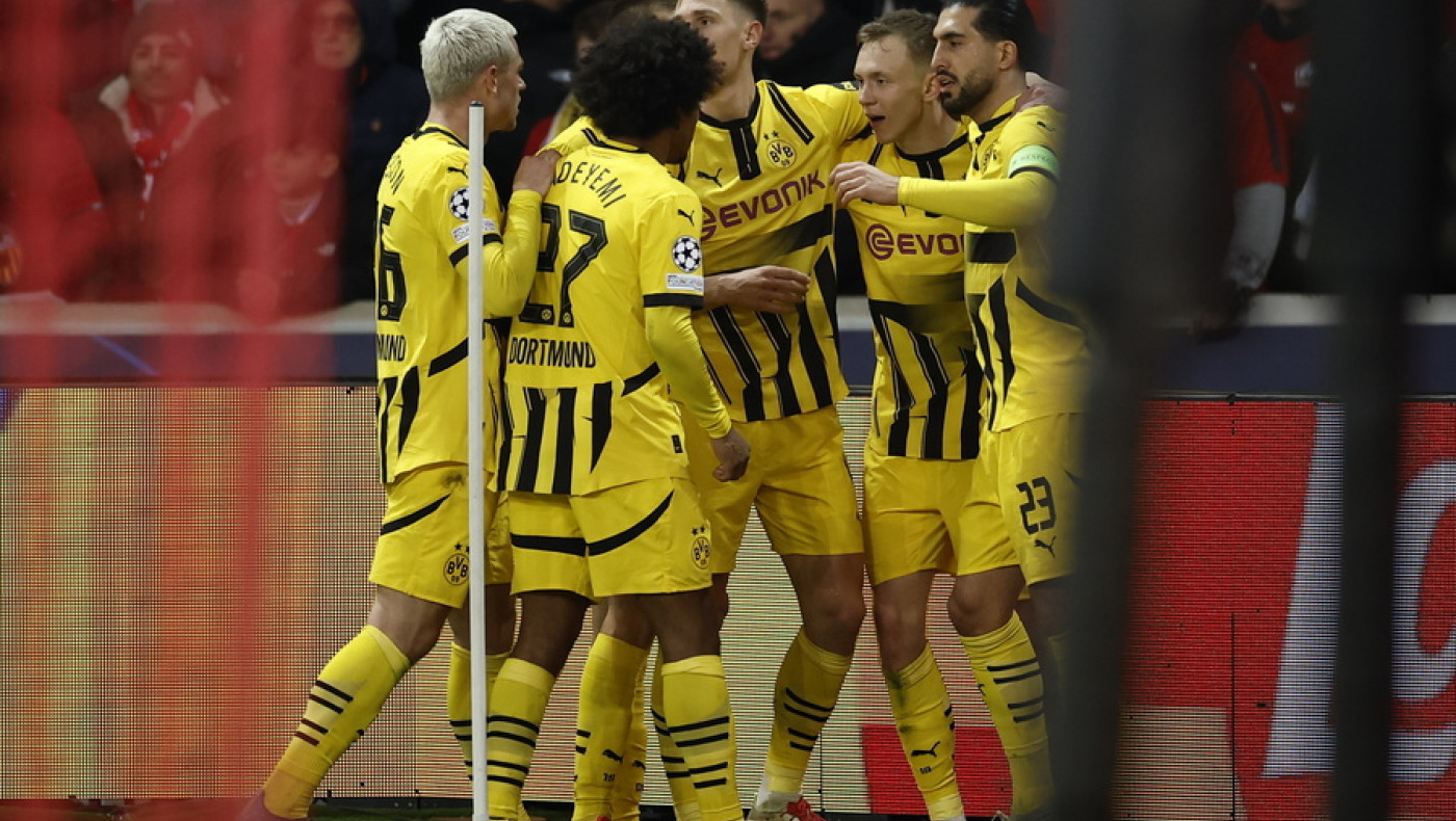 Στους «8» με ανατροπή η Ντόρτμουντ